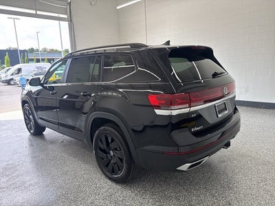 2026 Volkswagen Atlas 2.0T SE w/ Technology