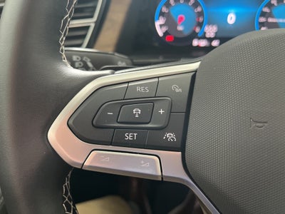 2025 Volkswagen Atlas 2.0T SE