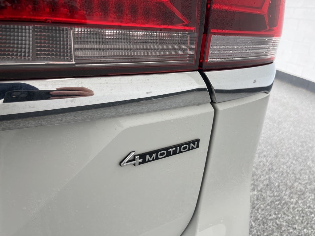 2025 Volkswagen Atlas 2.0T SE