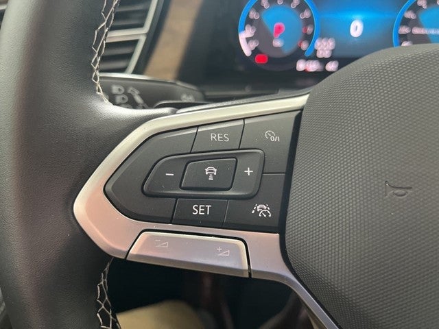 2025 Volkswagen Atlas 2.0T SE