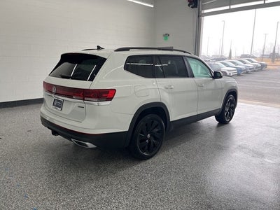 2025 Volkswagen Atlas 2.0T SE
