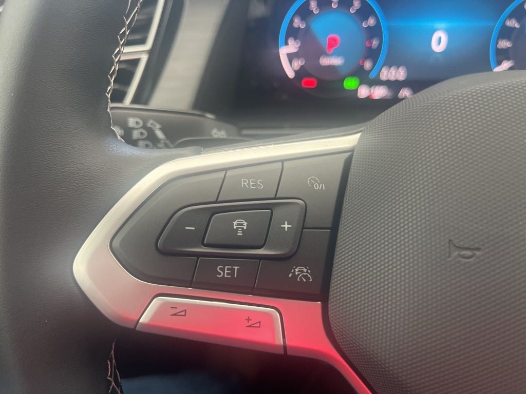 2026 Volkswagen Atlas Cross Sport 2.0T SE