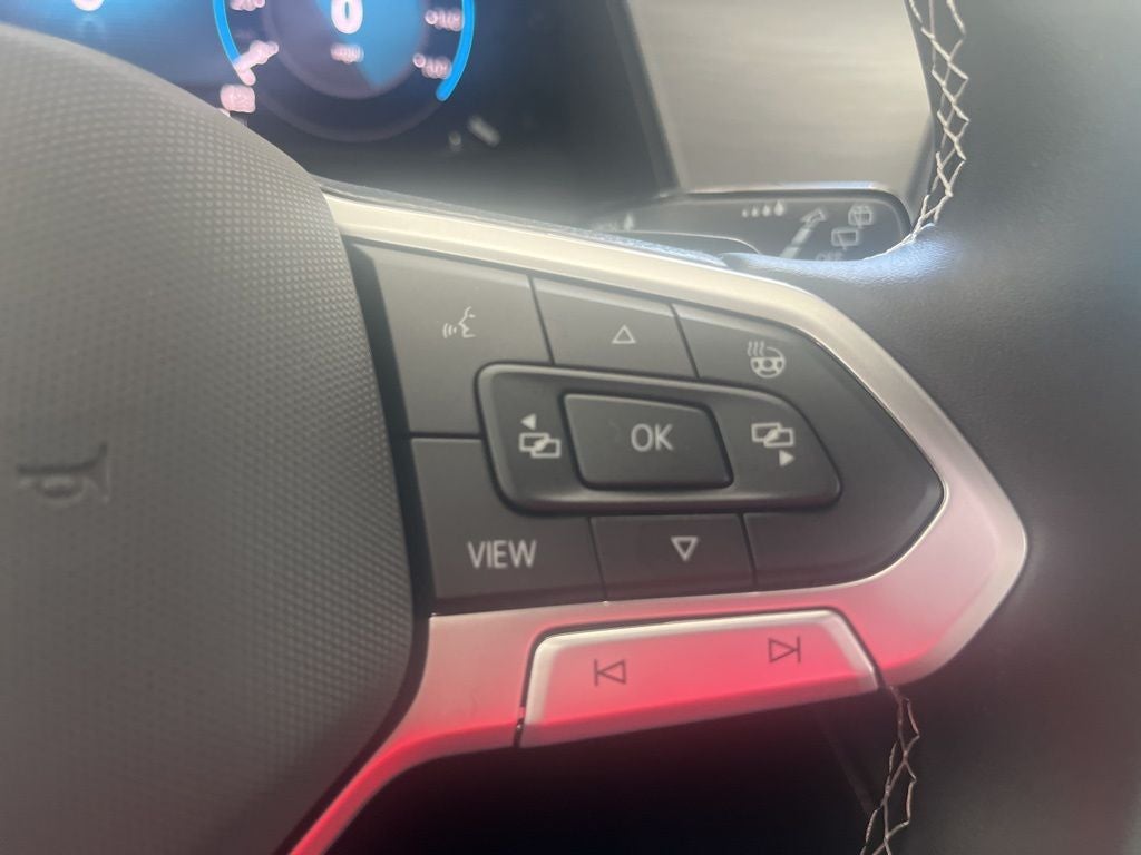 2026 Volkswagen Atlas Cross Sport 2.0T SE