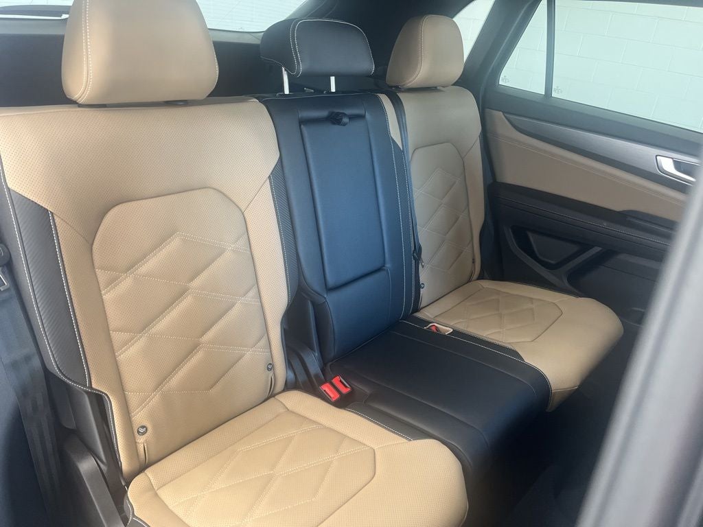 2026 Volkswagen Atlas Cross Sport 2.0T SE