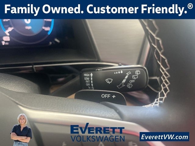 2026 Volkswagen Atlas Cross Sport 2.0T SE