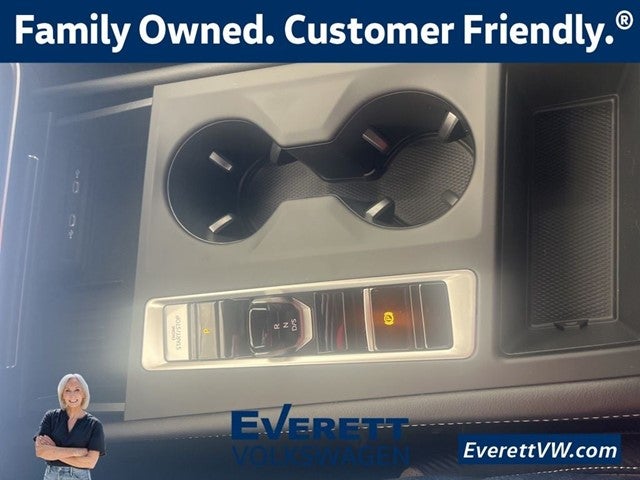 2026 Volkswagen Atlas Cross Sport 2.0T SE