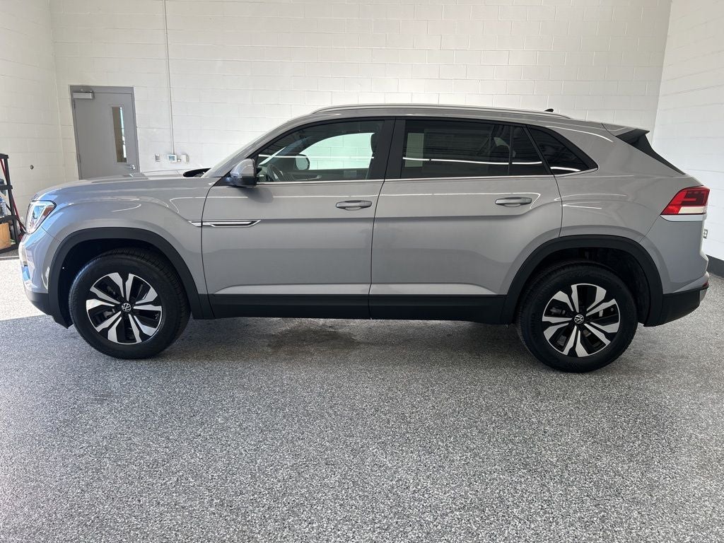 2026 Volkswagen Atlas Cross Sport 2.0T SE