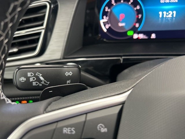 2026 Volkswagen Atlas Cross Sport 2.0T SE