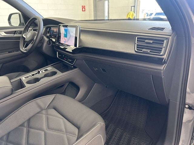 2026 Volkswagen Atlas Cross Sport 2.0T SE