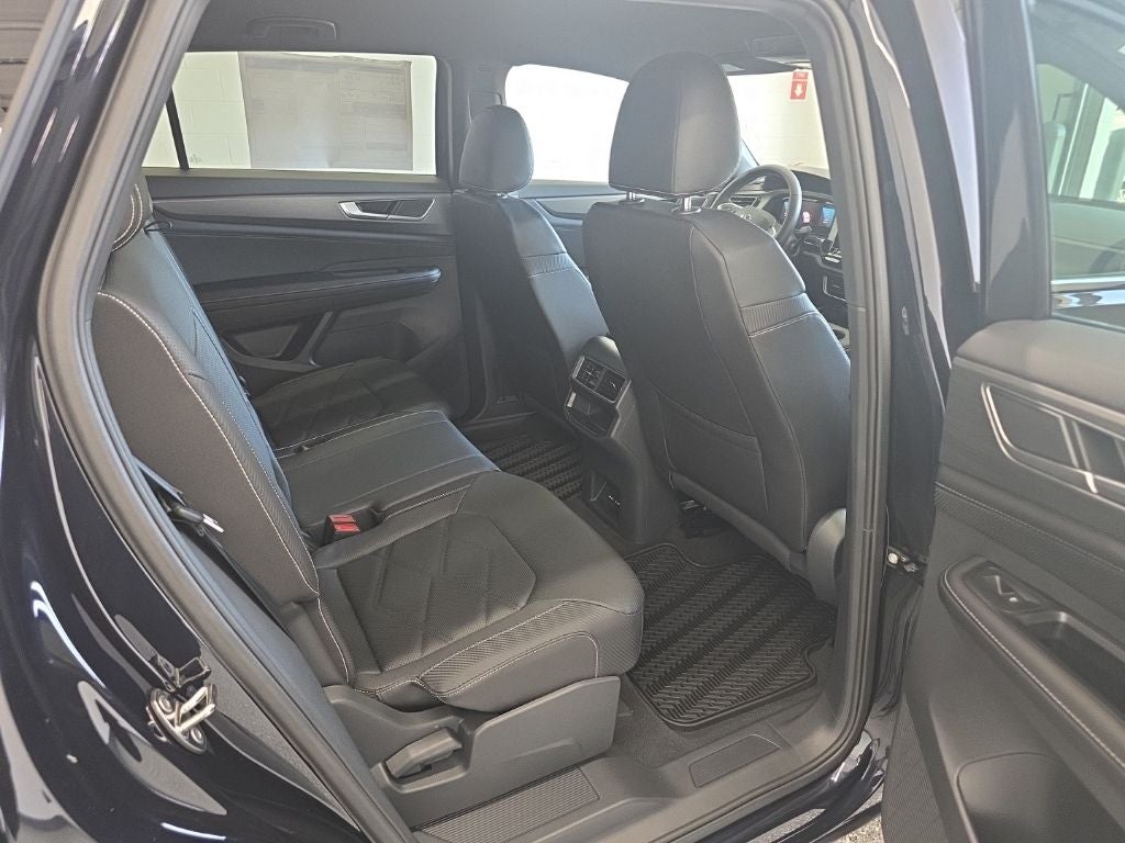 2026 Volkswagen Atlas Cross Sport 2.0T SE