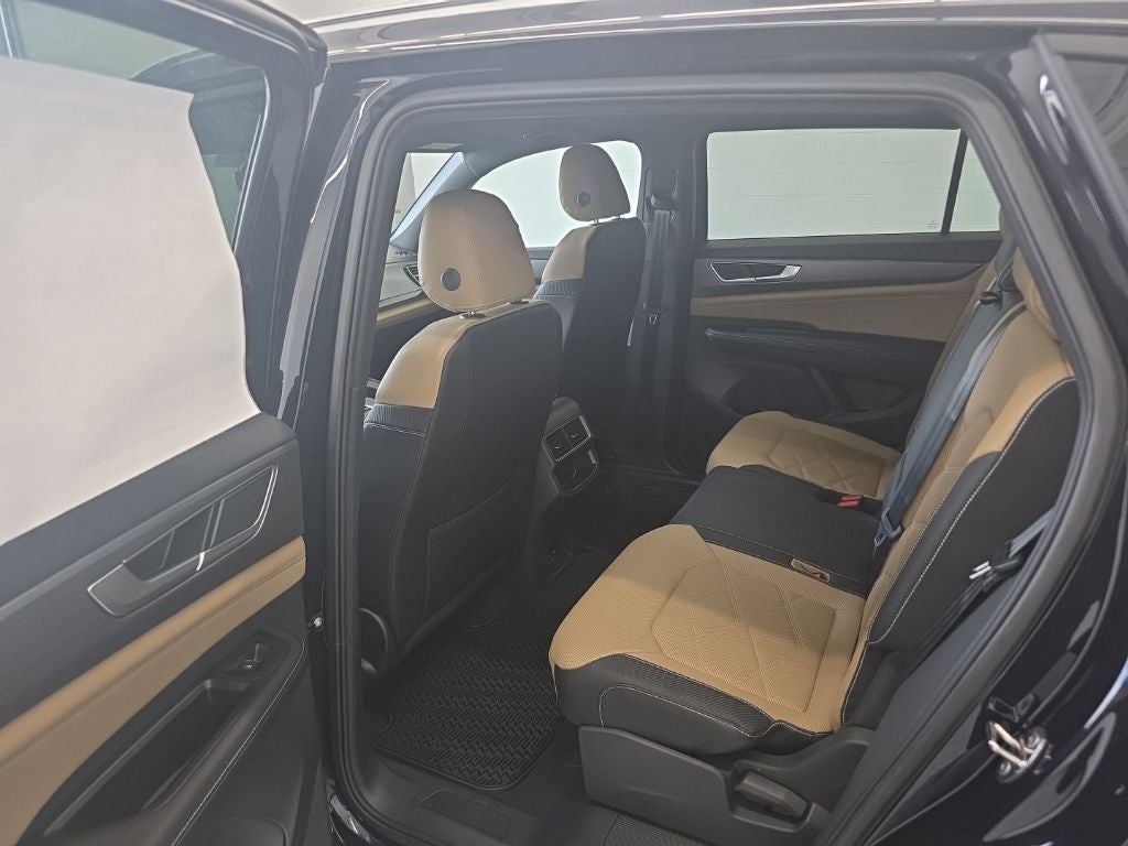 2026 Volkswagen Atlas Cross Sport 2.0T SE