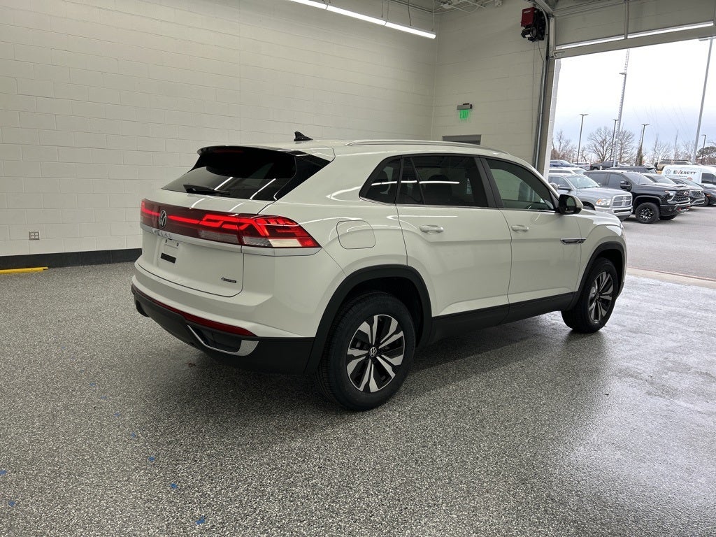 2026 Volkswagen Atlas Cross Sport 2.0T SE