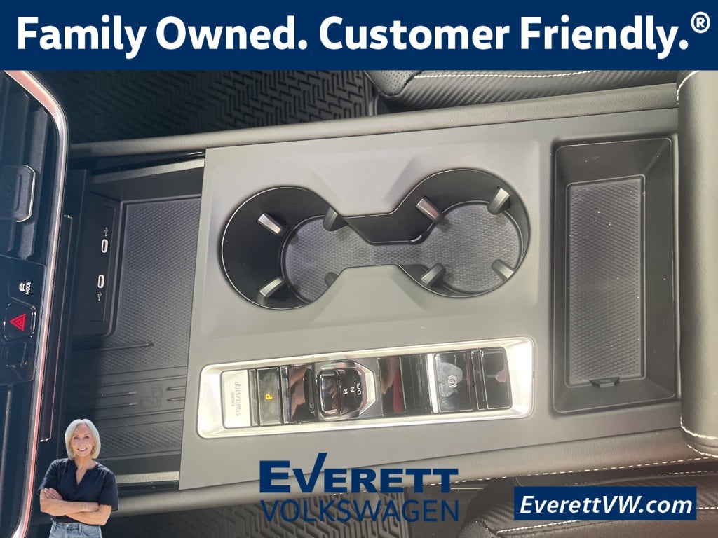 2026 Volkswagen Atlas Cross Sport 2.0T SE