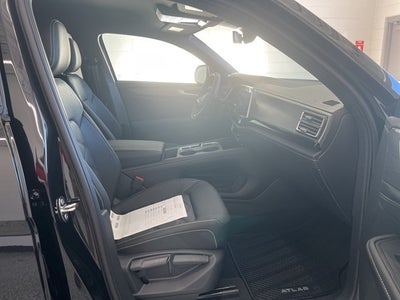 2026 Volkswagen Atlas Cross Sport 2.0T SE