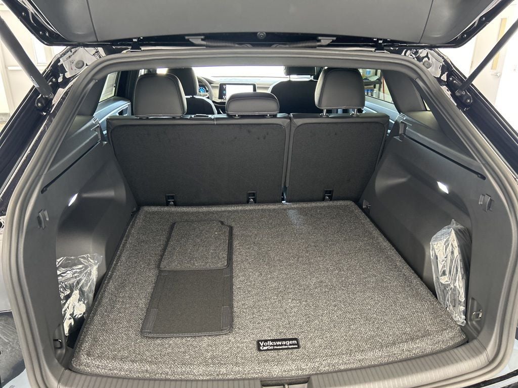 2026 Volkswagen Atlas Cross Sport 2.0T SE