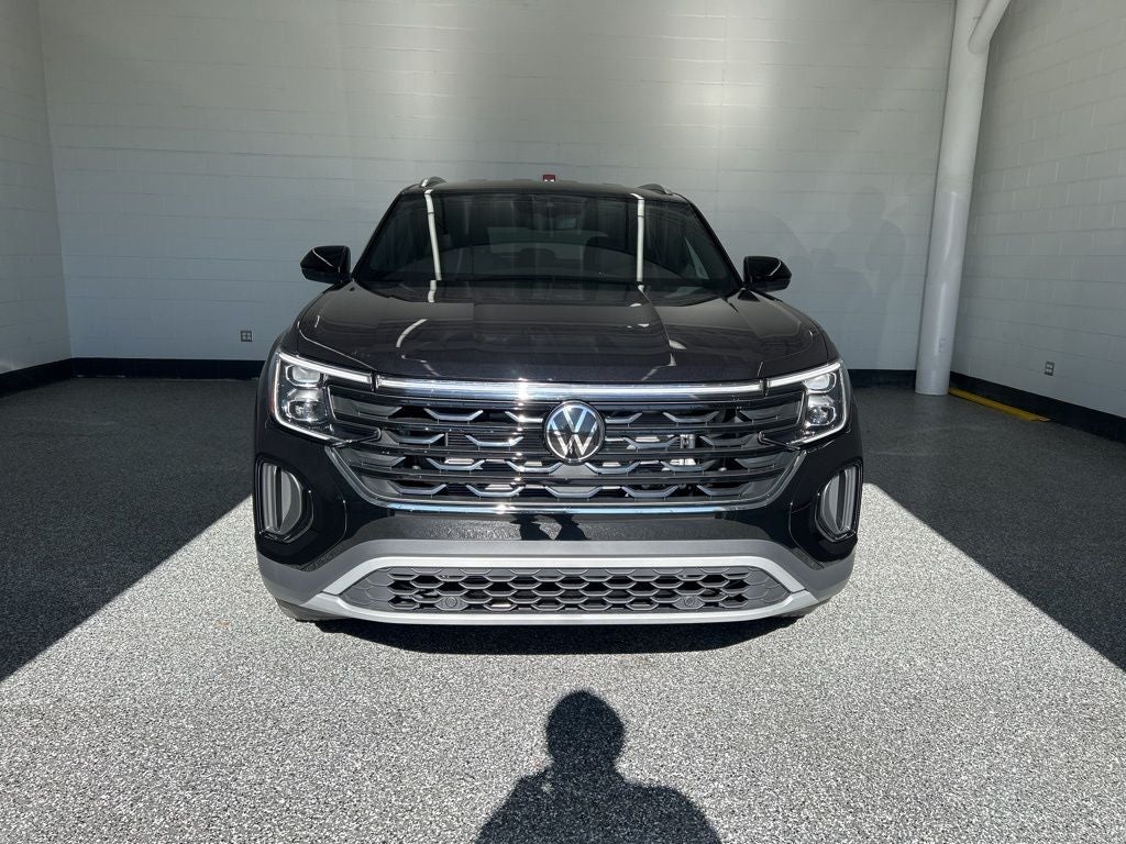 2026 Volkswagen Atlas Cross Sport 2.0T SE