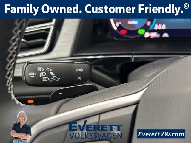 2026 Volkswagen Atlas Cross Sport 2.0T SE