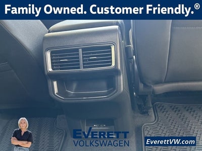 2026 Volkswagen Atlas Cross Sport 2.0T SE