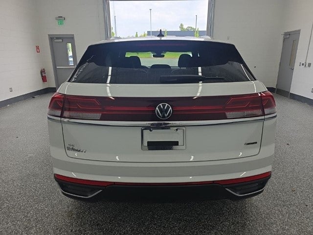 2026 Volkswagen Atlas Cross Sport 2.0T SE