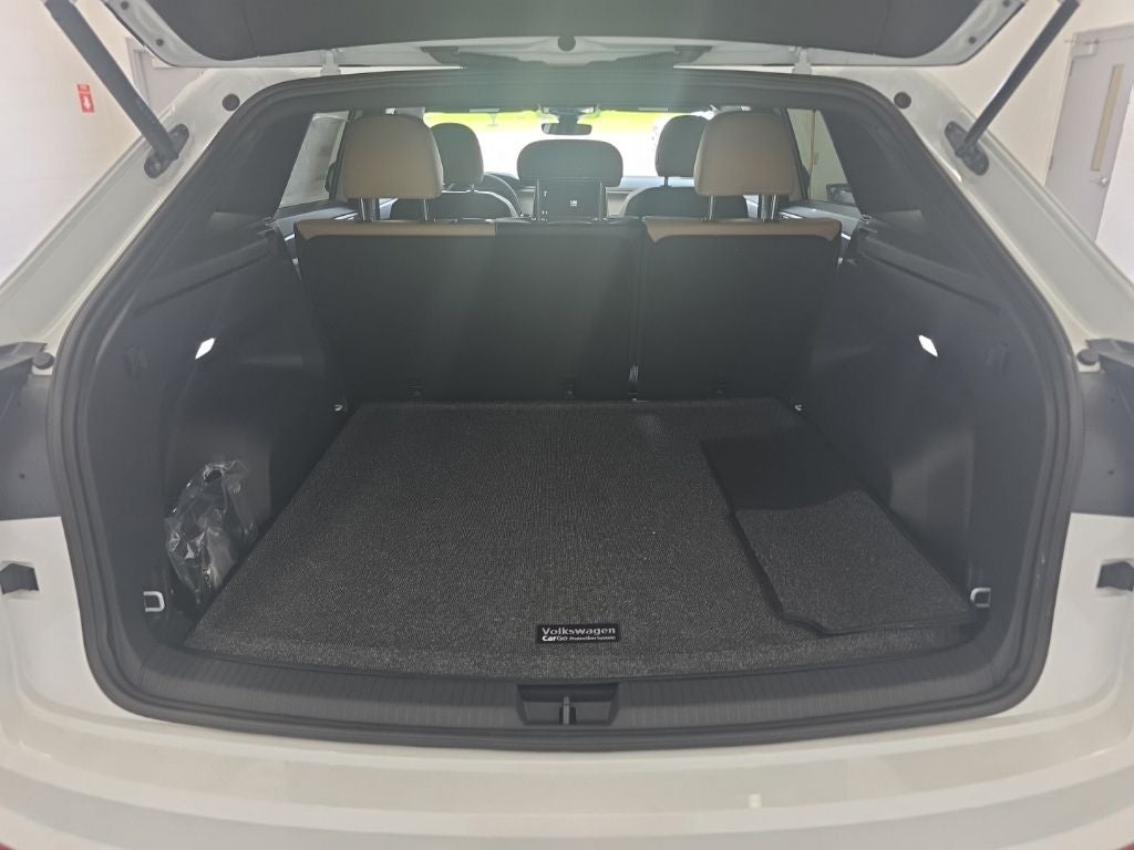2026 Volkswagen Atlas Cross Sport 2.0T SE