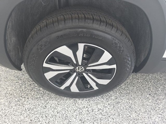 2026 Volkswagen Atlas Cross Sport 2.0T SE