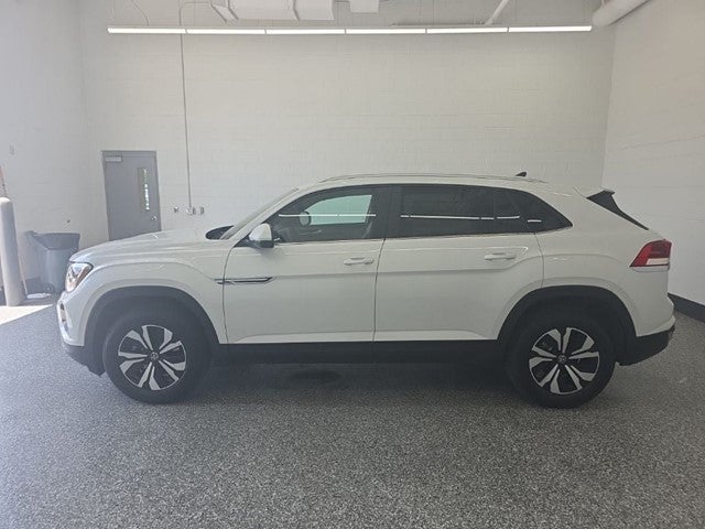 2026 Volkswagen Atlas Cross Sport 2.0T SE