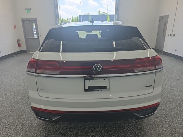 2026 Volkswagen Atlas Cross Sport 2.0T SE
