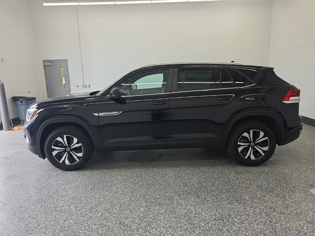 2026 Volkswagen Atlas Cross Sport 2.0T SE