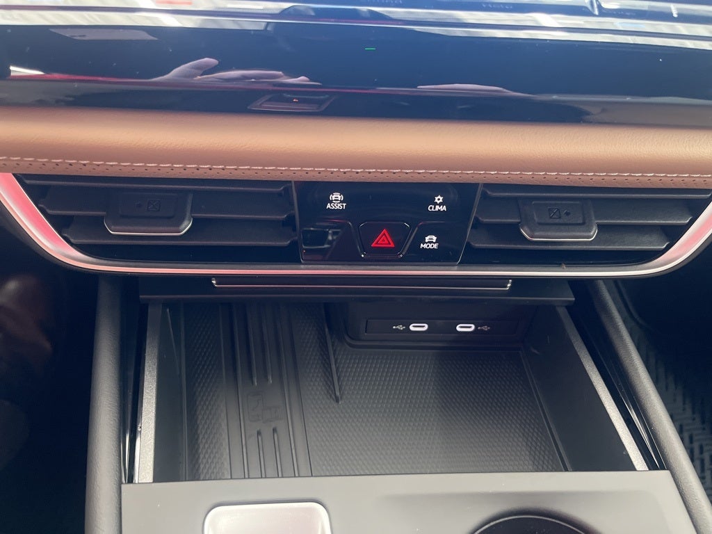 2026 Volkswagen Atlas Cross Sport 2.0T SE