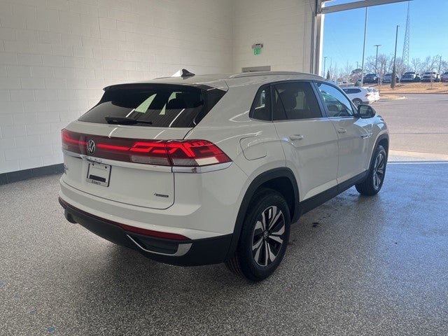 2026 Volkswagen Atlas Cross Sport 2.0T SE