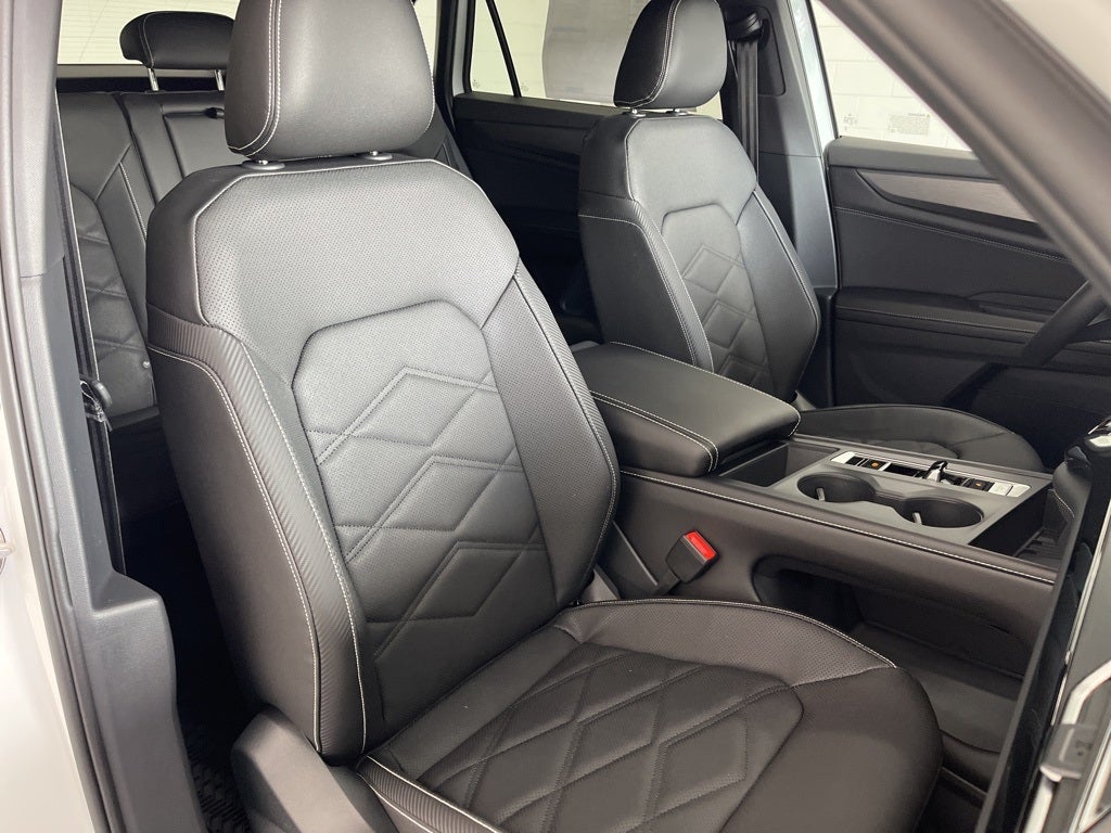 2026 Volkswagen Atlas Cross Sport 2.0T SE