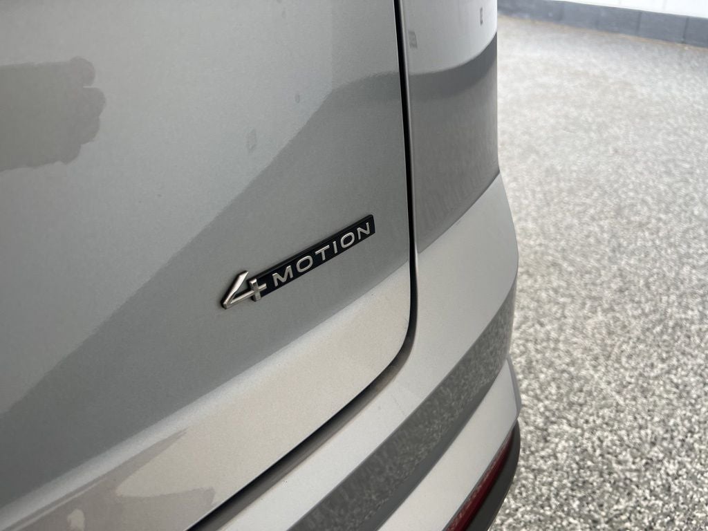 2024 Volkswagen Atlas Cross Sport 2.0T SE
