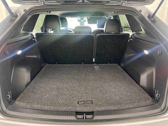 2024 Volkswagen Atlas Cross Sport 2.0T SE