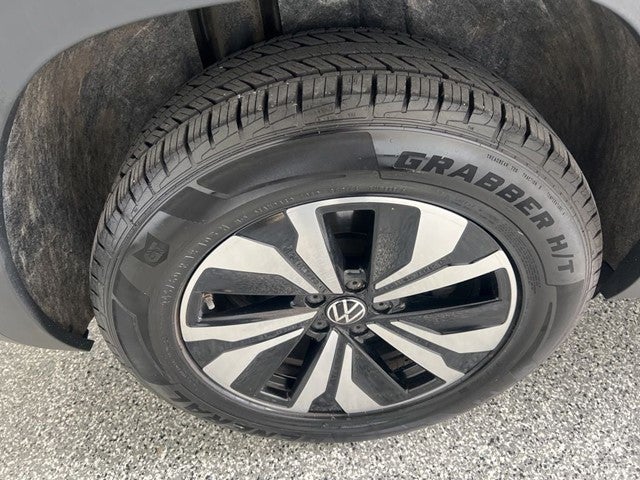 2024 Volkswagen Atlas Cross Sport 2.0T SE