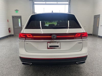 2026 Volkswagen Atlas 2.0T SE