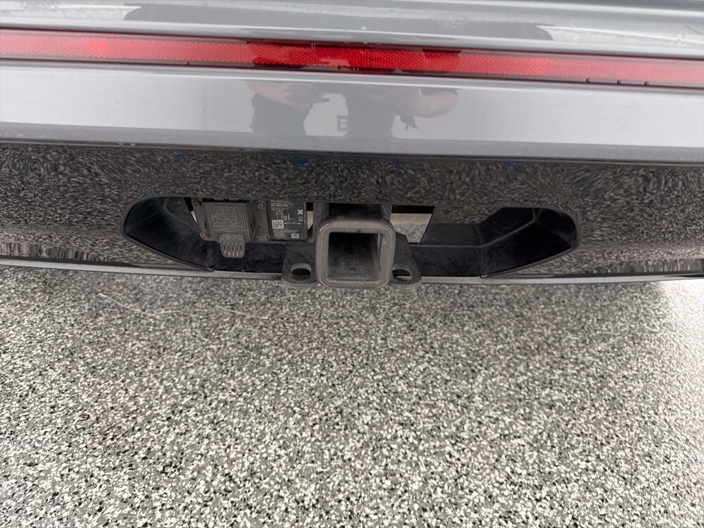 2023 Volkswagen Atlas Cross Sport 3.6L V6 SEL R-Line