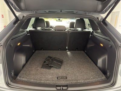 2023 Volkswagen Atlas Cross Sport 3.6L V6 SEL R-Line