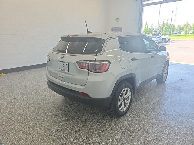 2025 Jeep Compass Sport