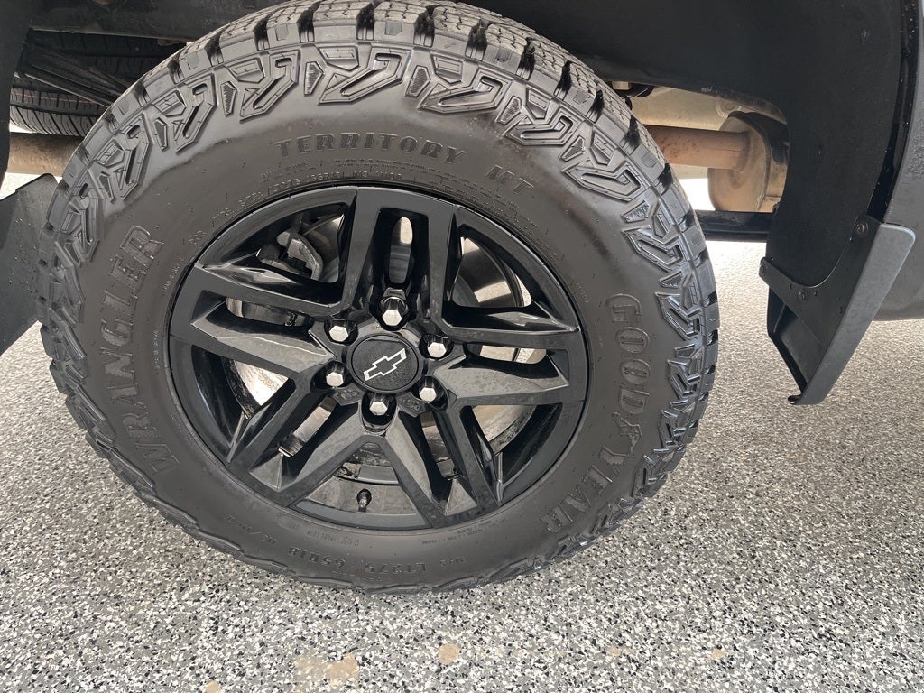 2025 Chevrolet Silverado 1500 Custom Trail Boss