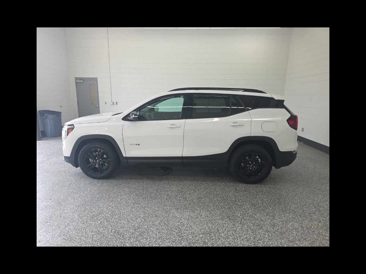 2024 GMC Terrain AT4