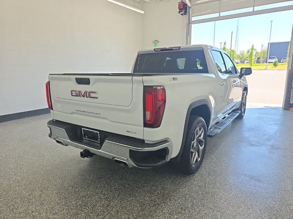 2023 GMC Sierra 1500 SLT