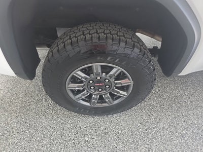 2025 GMC Sierra 1500 AT4X