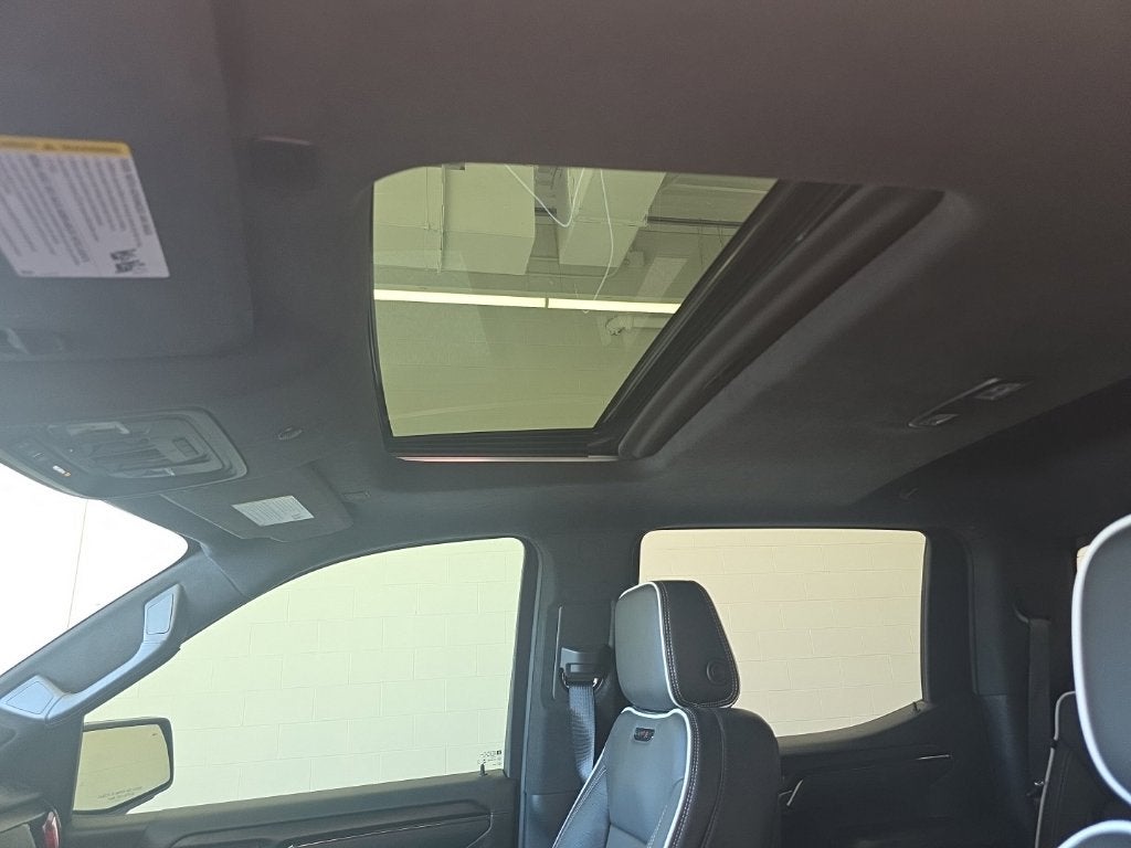 2025 GMC Sierra 1500 AT4X