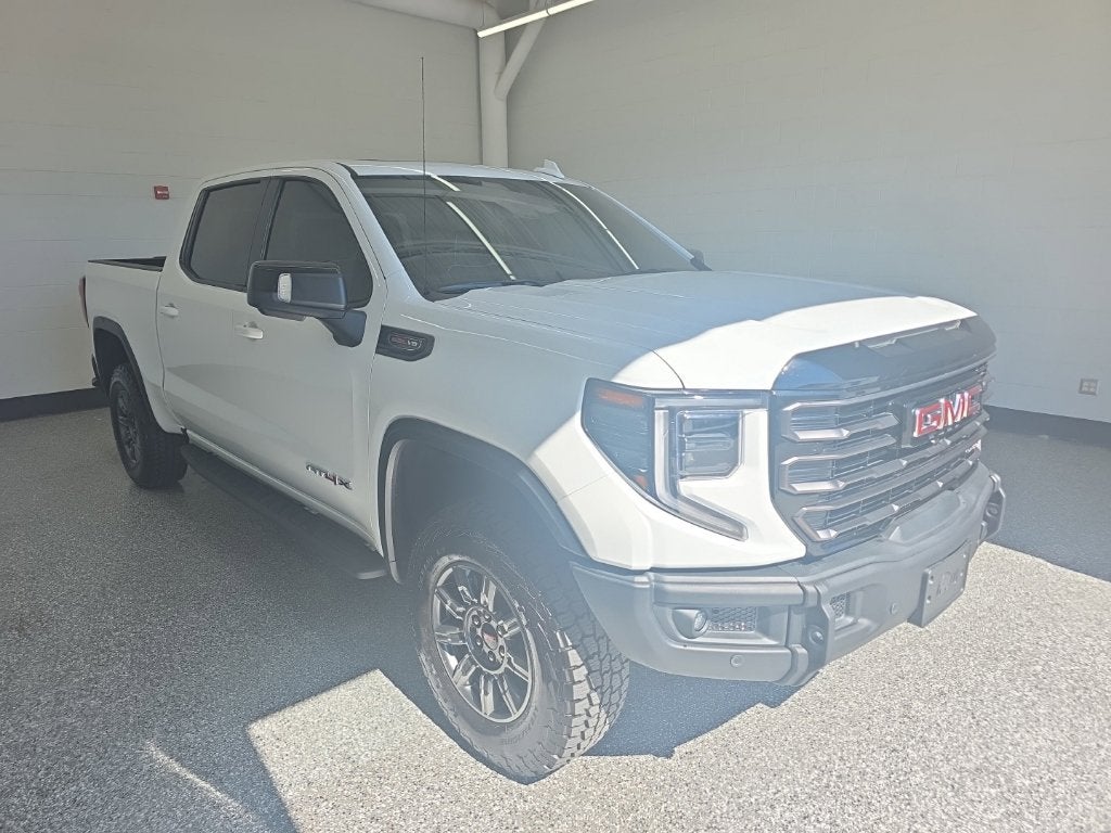 2025 GMC Sierra 1500 AT4X