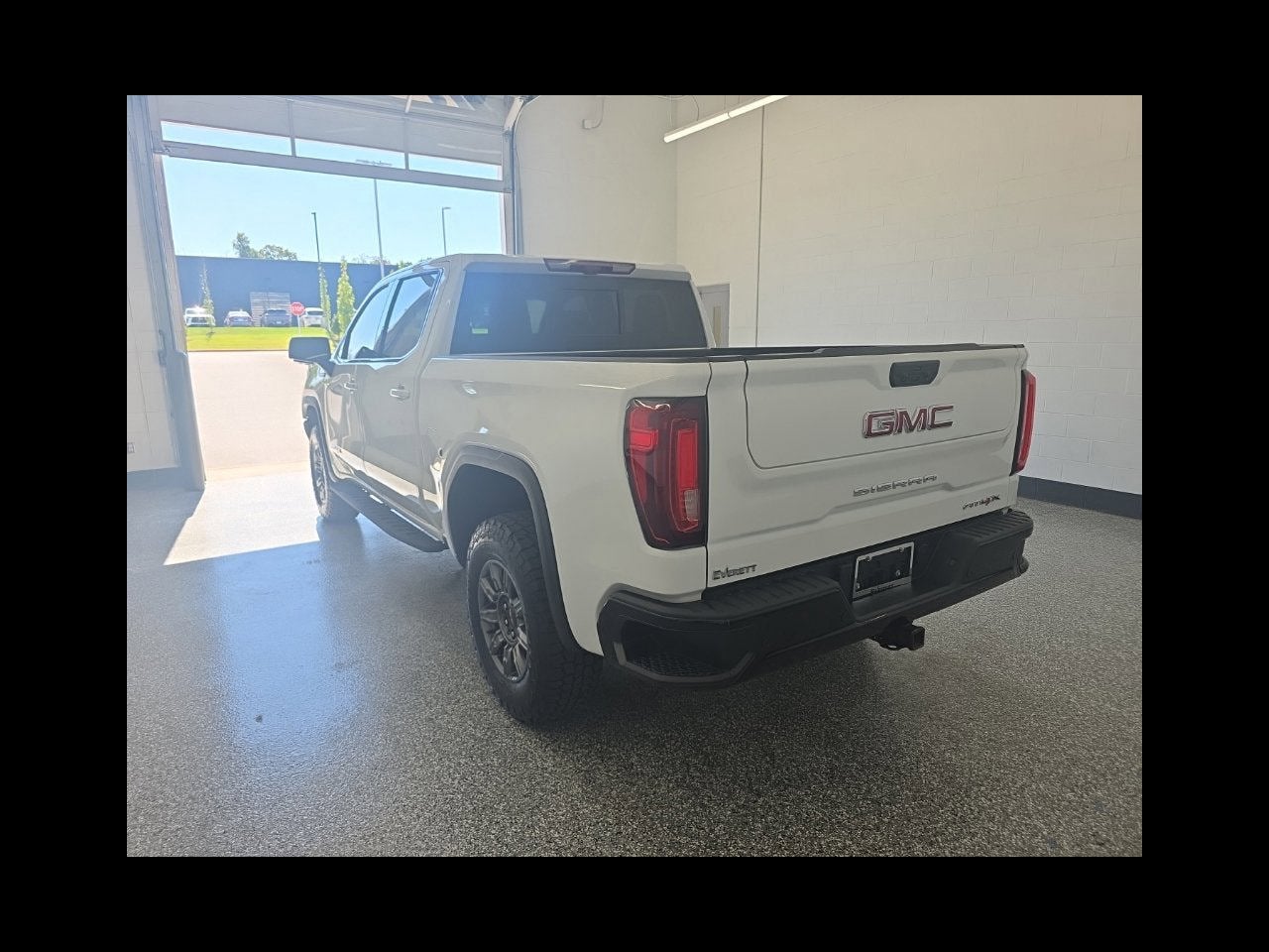 2025 GMC Sierra 1500 AT4X