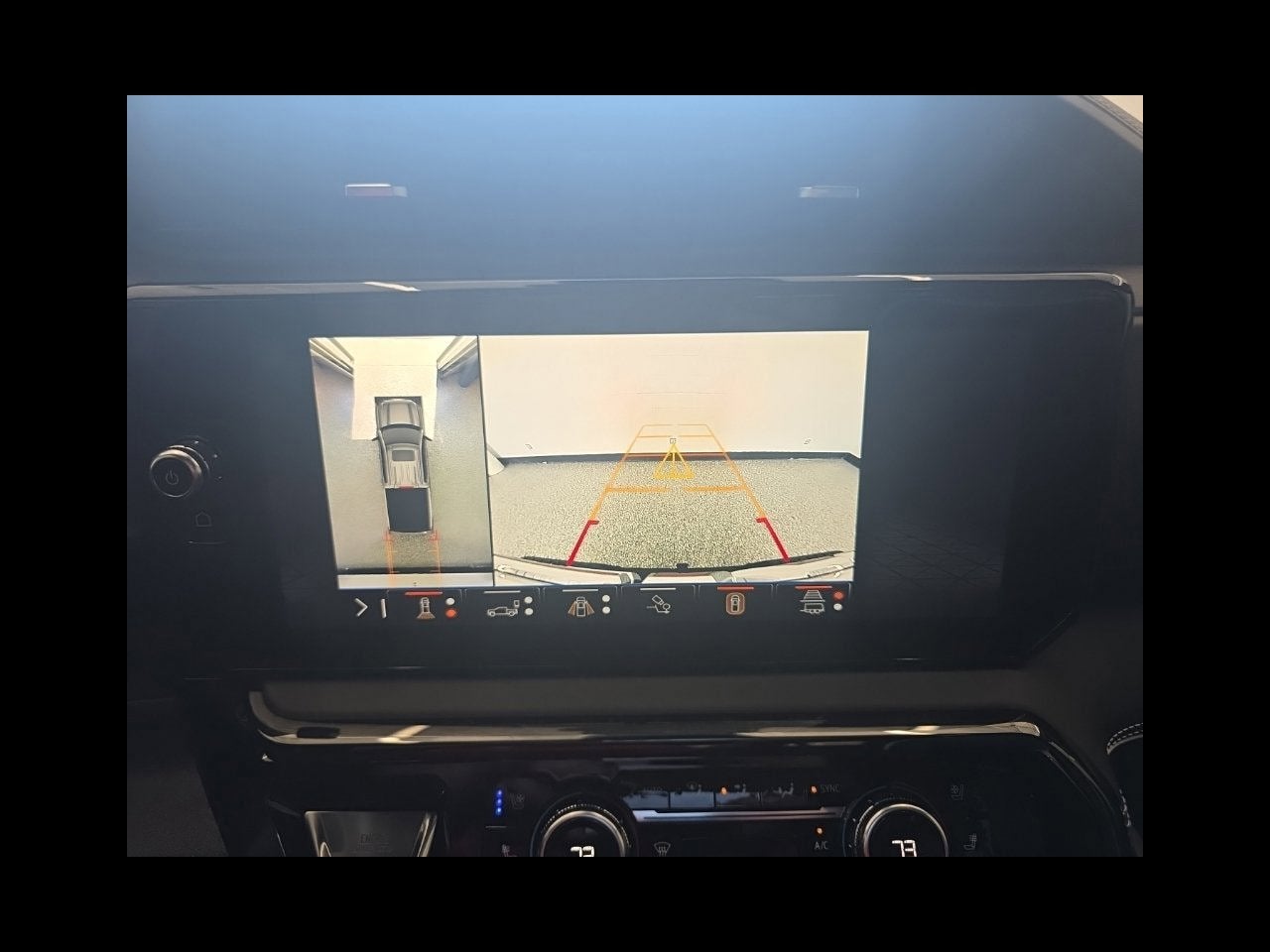 2025 GMC Sierra 1500 AT4X