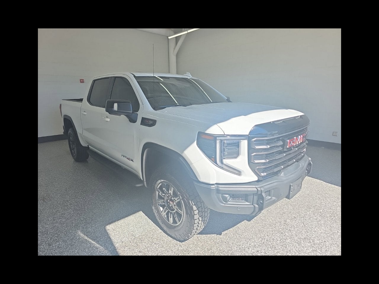2025 GMC Sierra 1500 AT4X