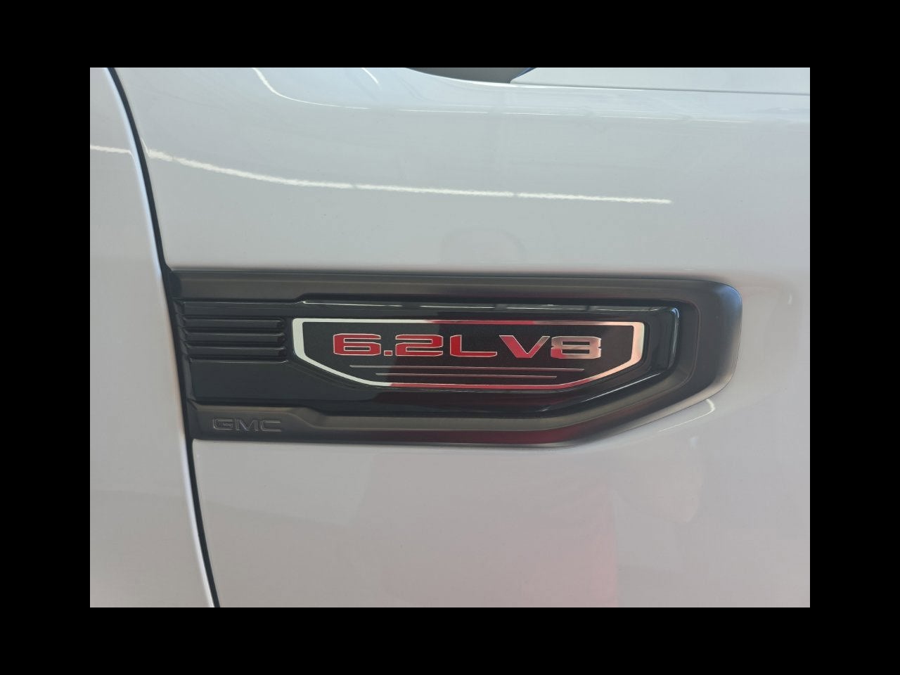 2025 GMC Sierra 1500 AT4X