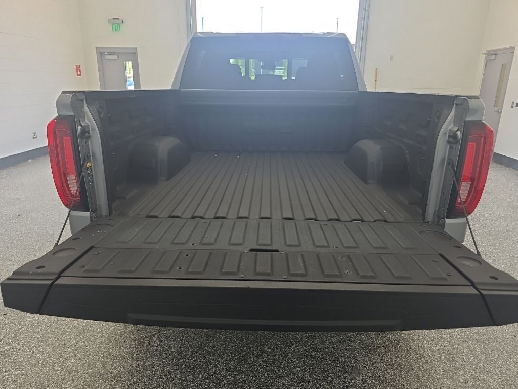 2025 GMC Sierra 1500 AT4X AT4X