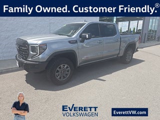 2025 GMC Sierra 1500 AT4X